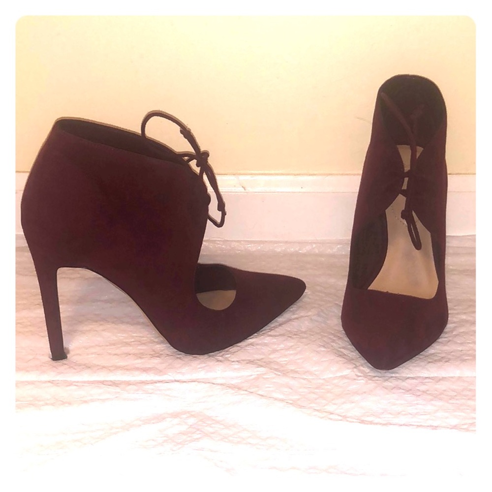 Burgundy Aldo pointy toe heels